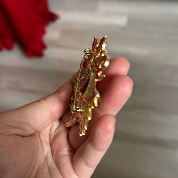 4/$50 Christmas Festive Red and Gold Bell Brooch 🎄 - Picture 7 of 9